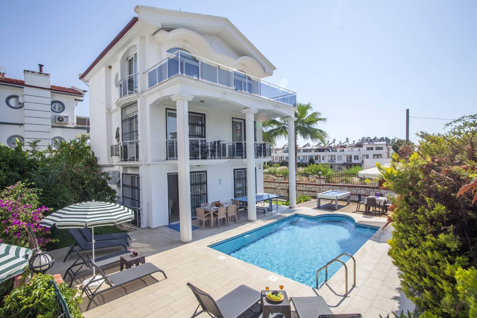 Fethiye Çalış’ta Elverişli Konumda, Özel Havuzlu, 3+1 Villa