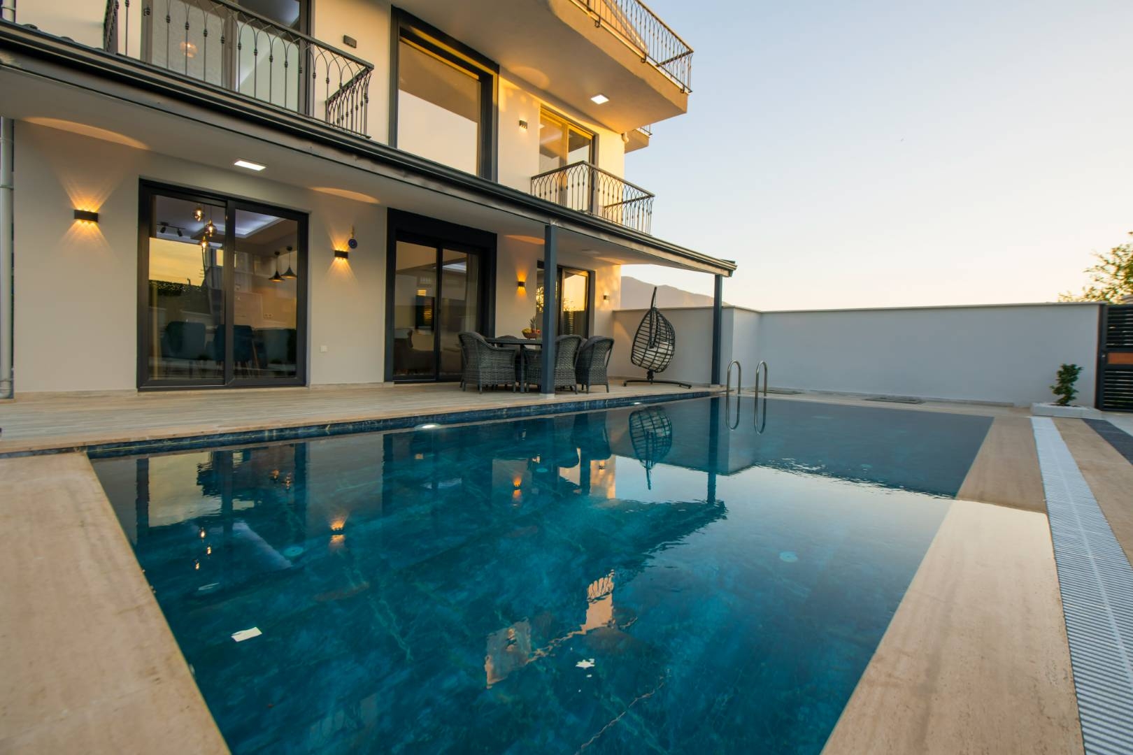 Fethiye Çamköy'de 6 Kişi Kapasiteli, Özel Havuzlu, Lüks Villa