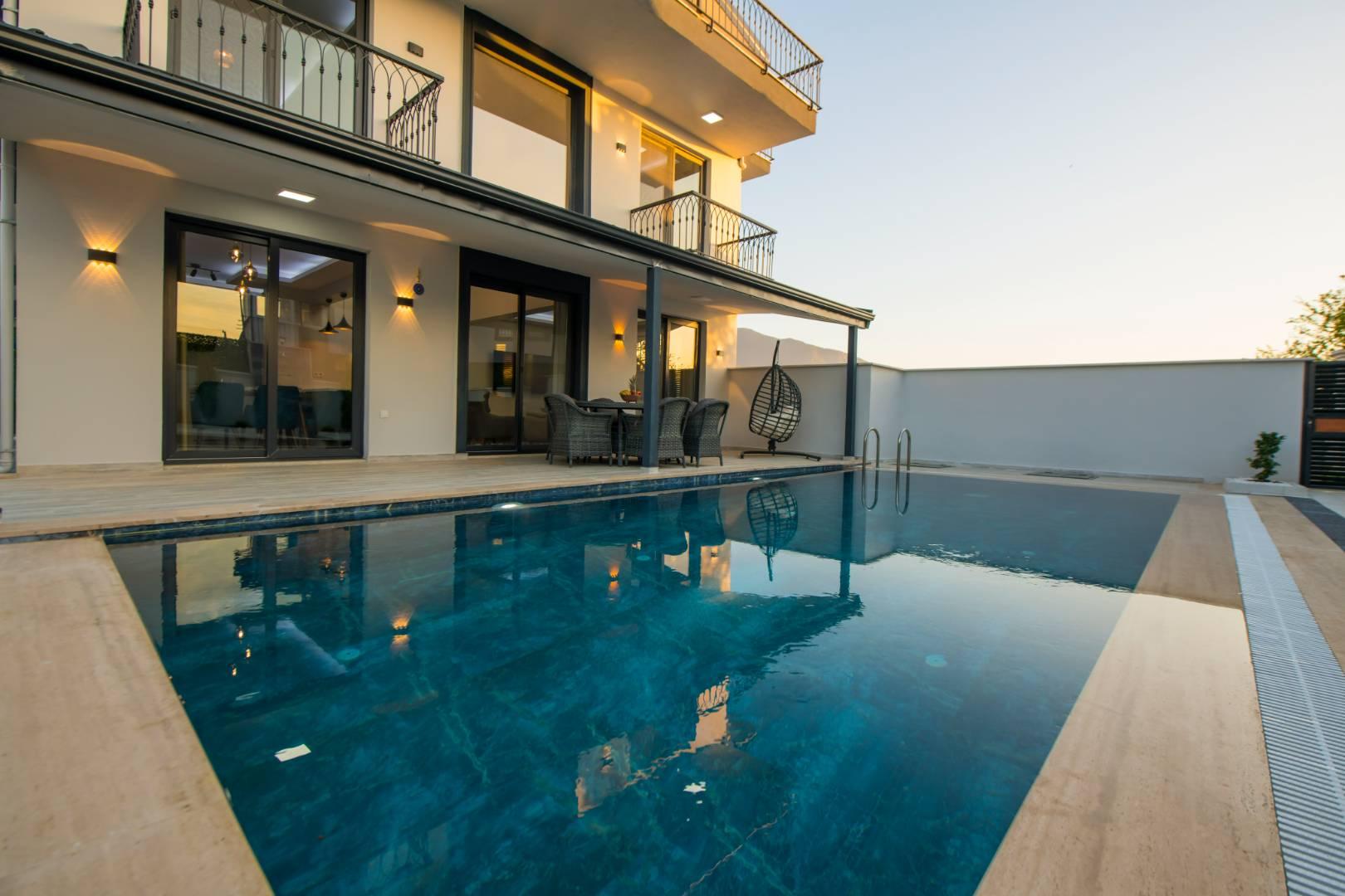 Fethiye Çamköy'de 6 Kişi Kapasiteli, Özel Havuzlu, Lüks Villa-43489