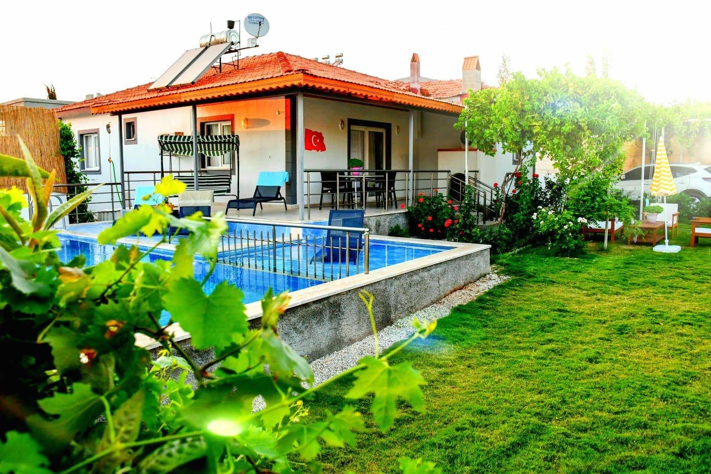 Fethiye Çamköy'de Geniş Bahçeli, Özel Havuzlu, 4 Kişilik Villa