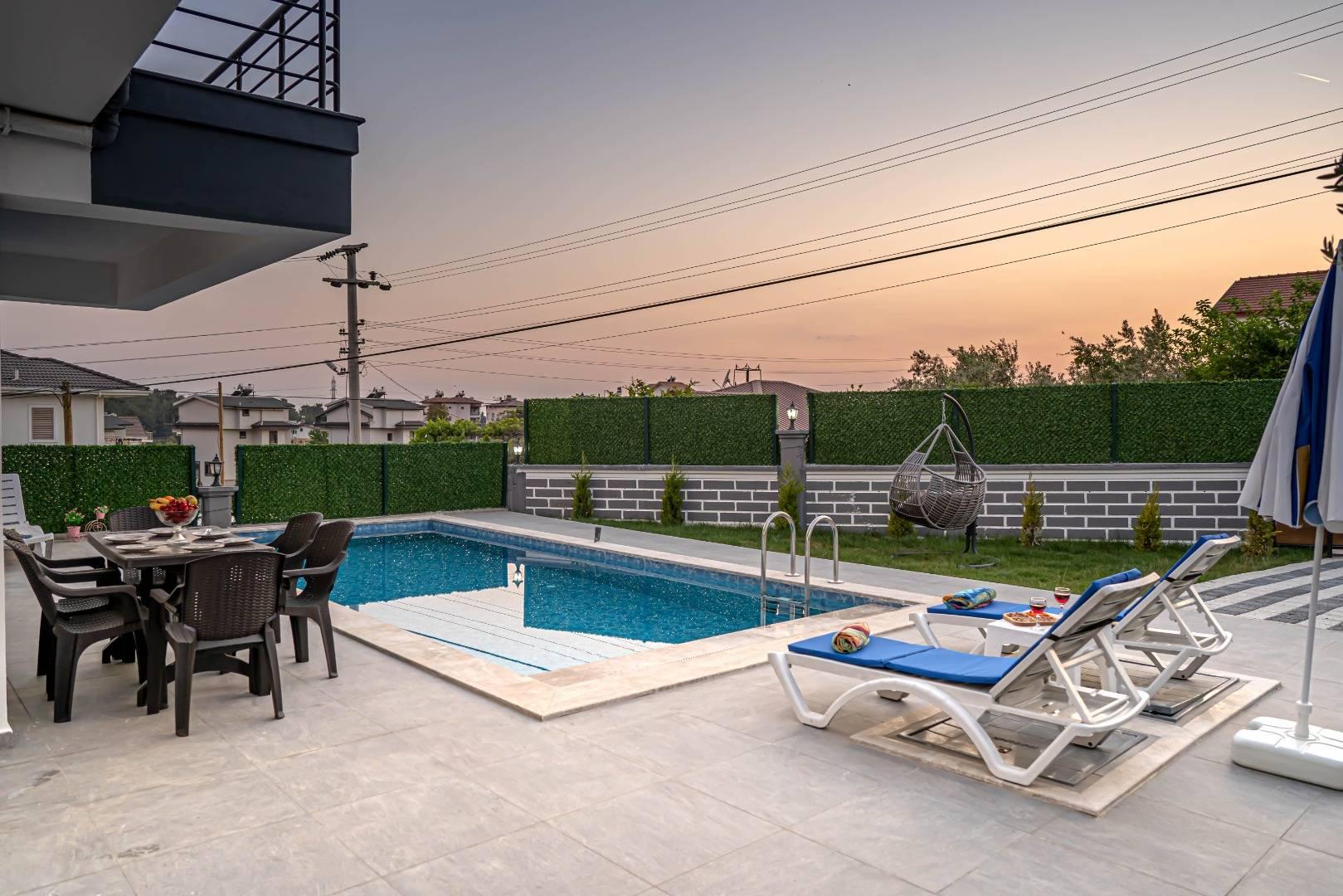 Fethiye Çiftlik'te Kalabalık Ailelere Uygun, Özel Havuzlu, 5+1 Villa-41516