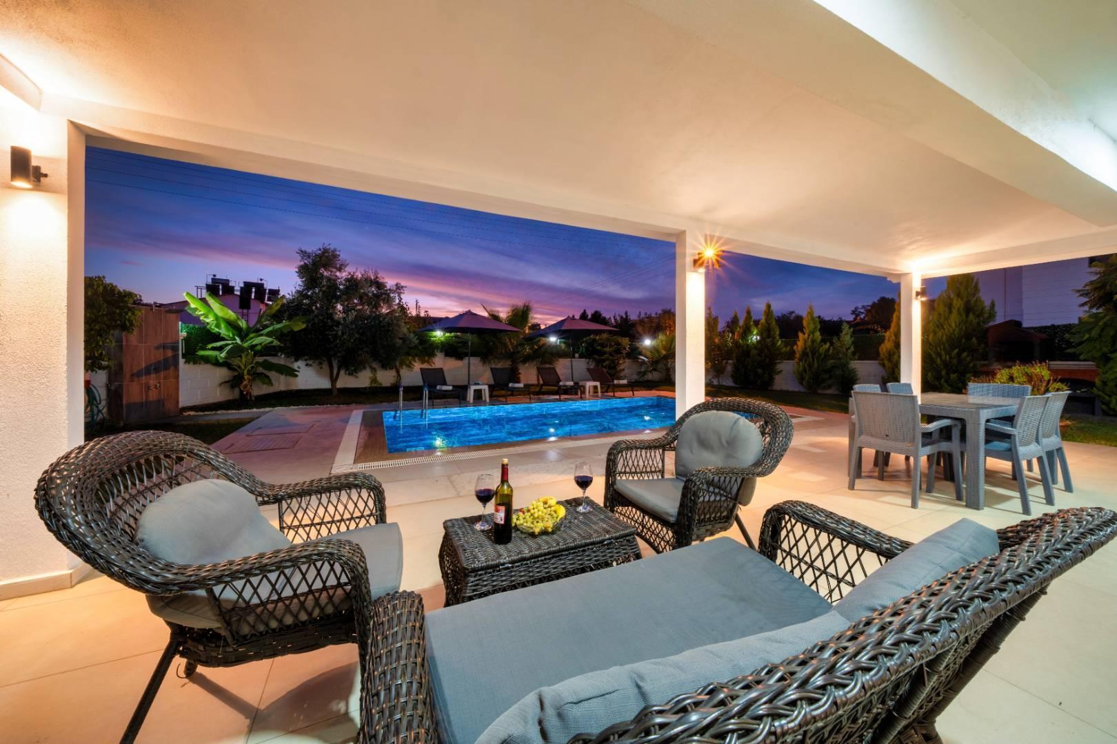 Fethiye Çiftlik'te Kalabalık Ailelere Uygun, Özel Havuzlu, Şık Villa-27777