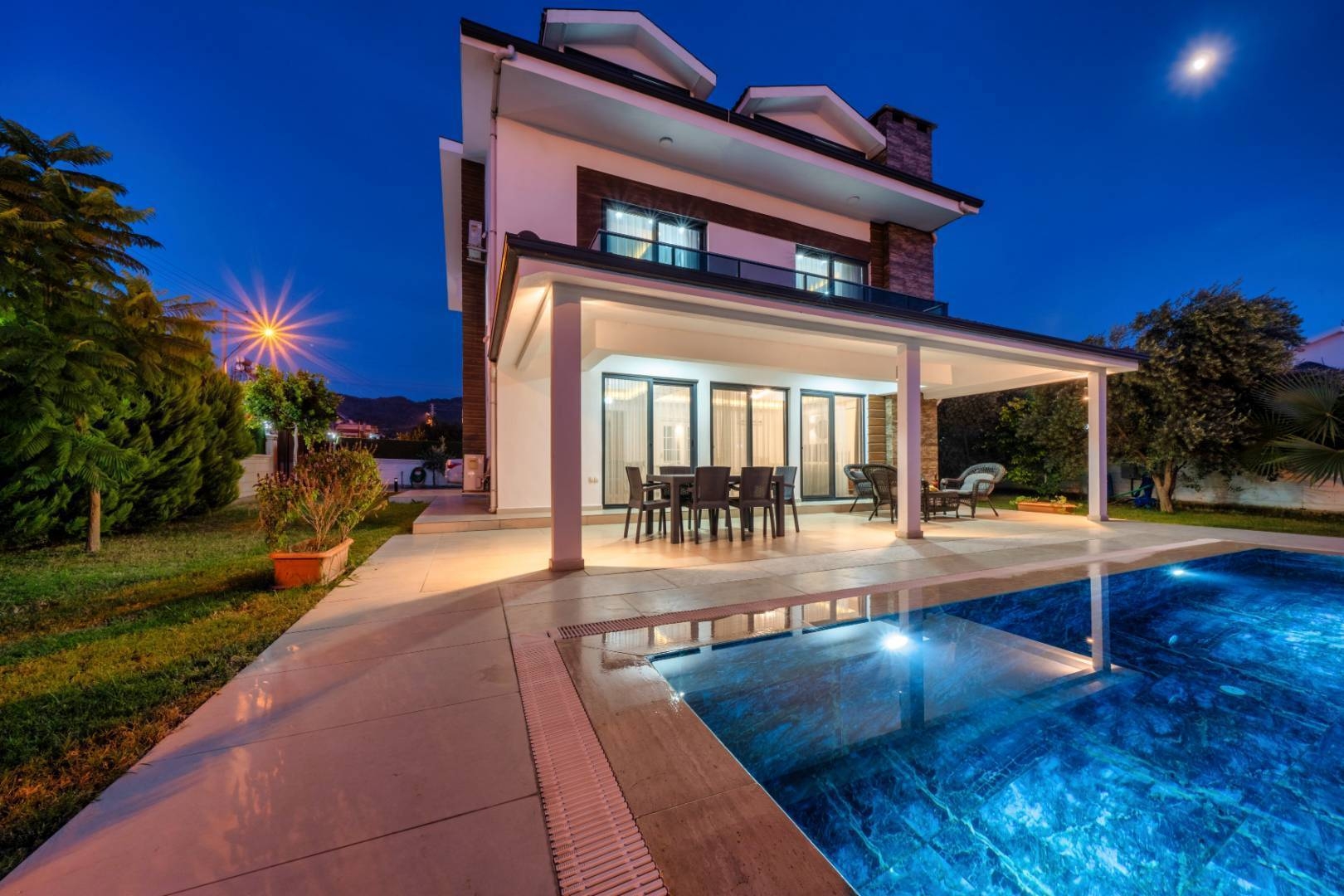 Fethiye Çiftlik'te Kalabalık Ailelere Uygun, Özel Havuzlu, Şık Villa