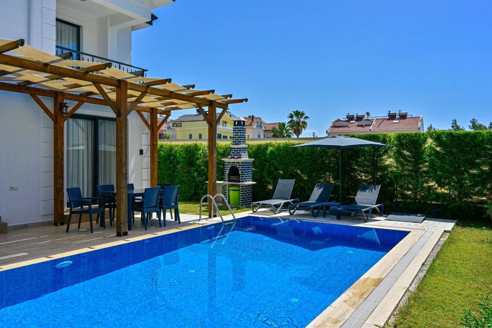 Fethiye Çiftlik'te Yemyeşil Bahçeli, Özel Havuzlu, Lüks Villa