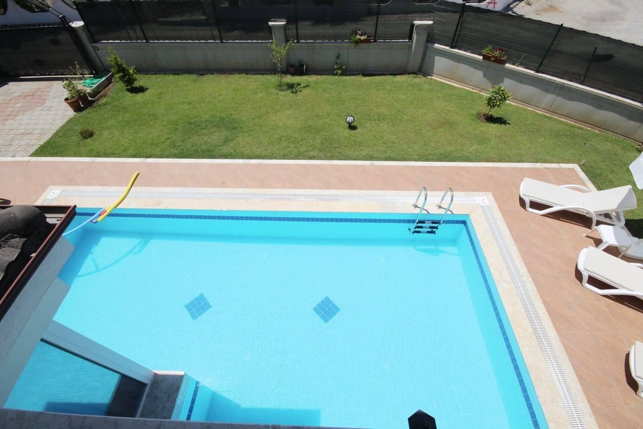 Fethiye Çiftlik'te Yeşil Bahçe İçerisinde, Özel Havuzlu, 4+1 Villa-42136