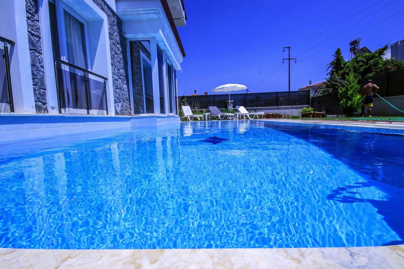 Fethiye Çiftlik'te Yeşil Bahçe İçerisinde, Özel Havuzlu, 4+1 Villa-42136