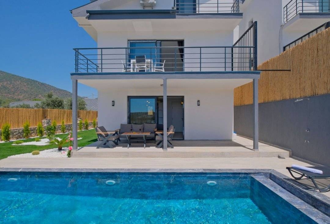 Fethiye Eldirek'te Muhteşem Doğada, Özel Havuzlu, Modern Villa