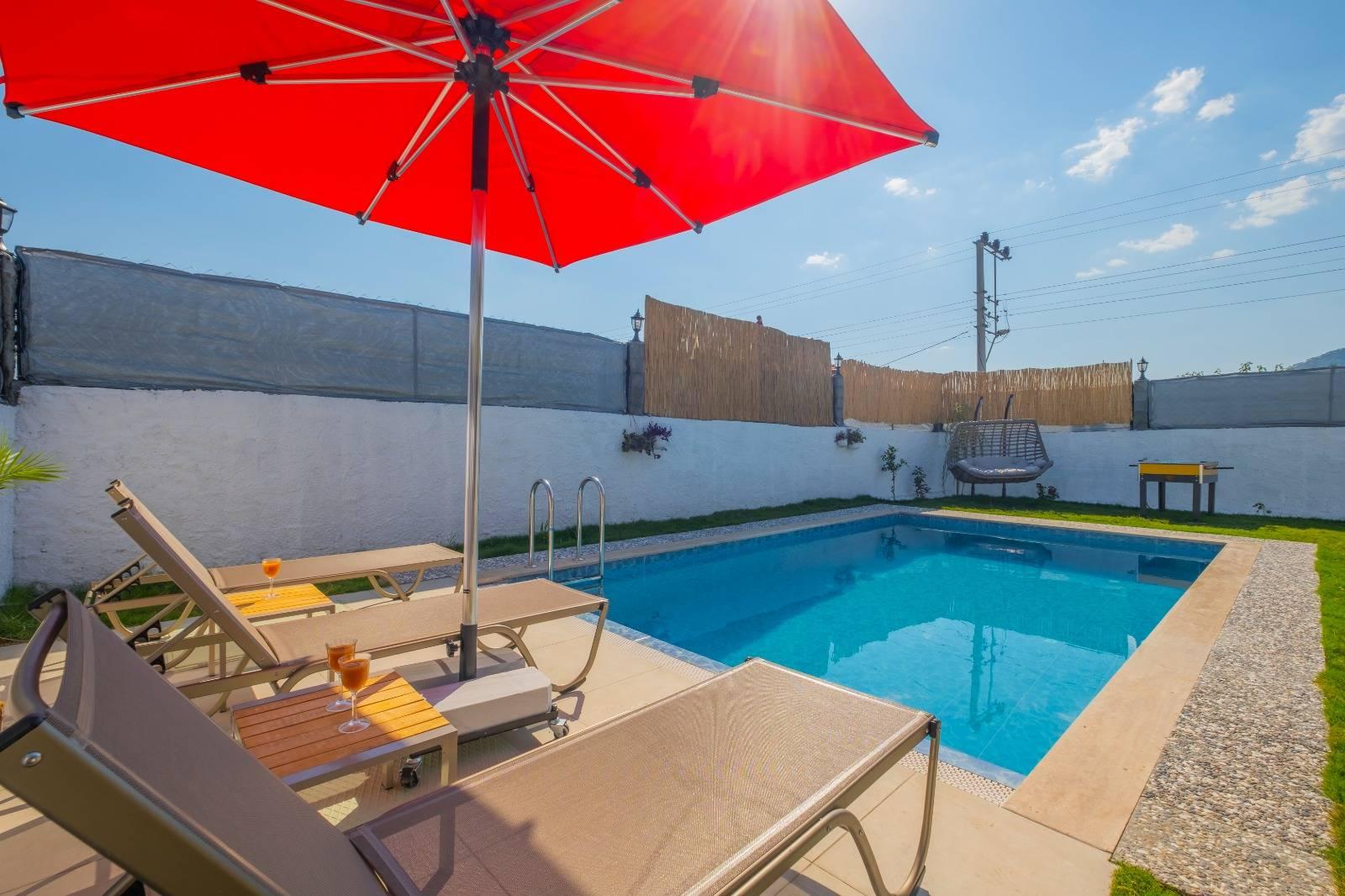 Fethiye Eldirek'te Doğa İçerisinde, Özel Havuzlu, Modern Villa-42323