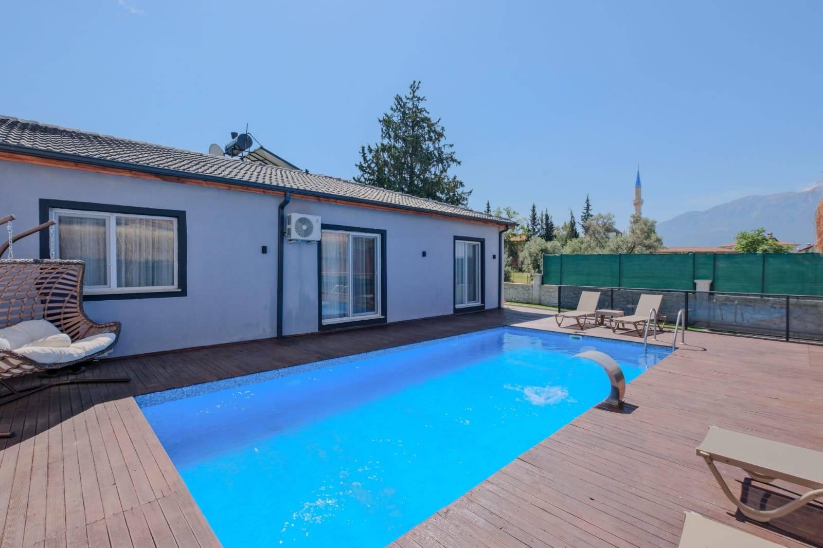 Fethiye Eldirek'te Geniş Bahçe İçerisinde, Özel Havuzlu, 3+1 Villa-41785