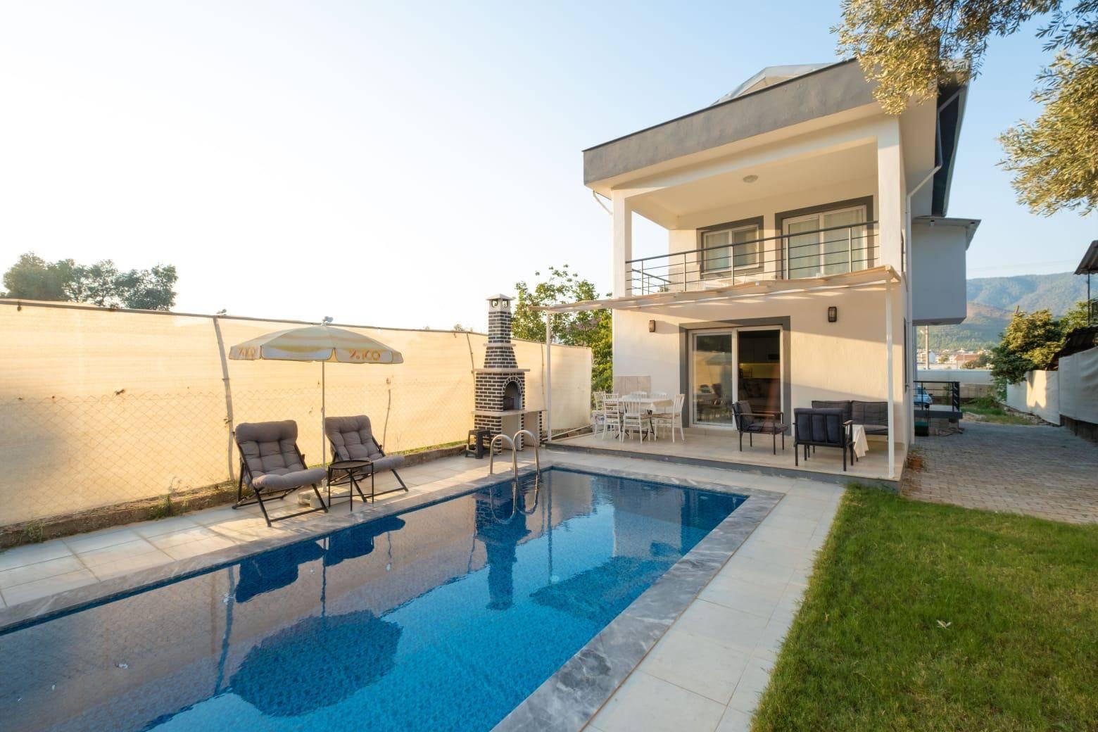 Muğla Fethiye'de Muhteşem Doğada, Özel Havuzlu, Şık Villa-43272