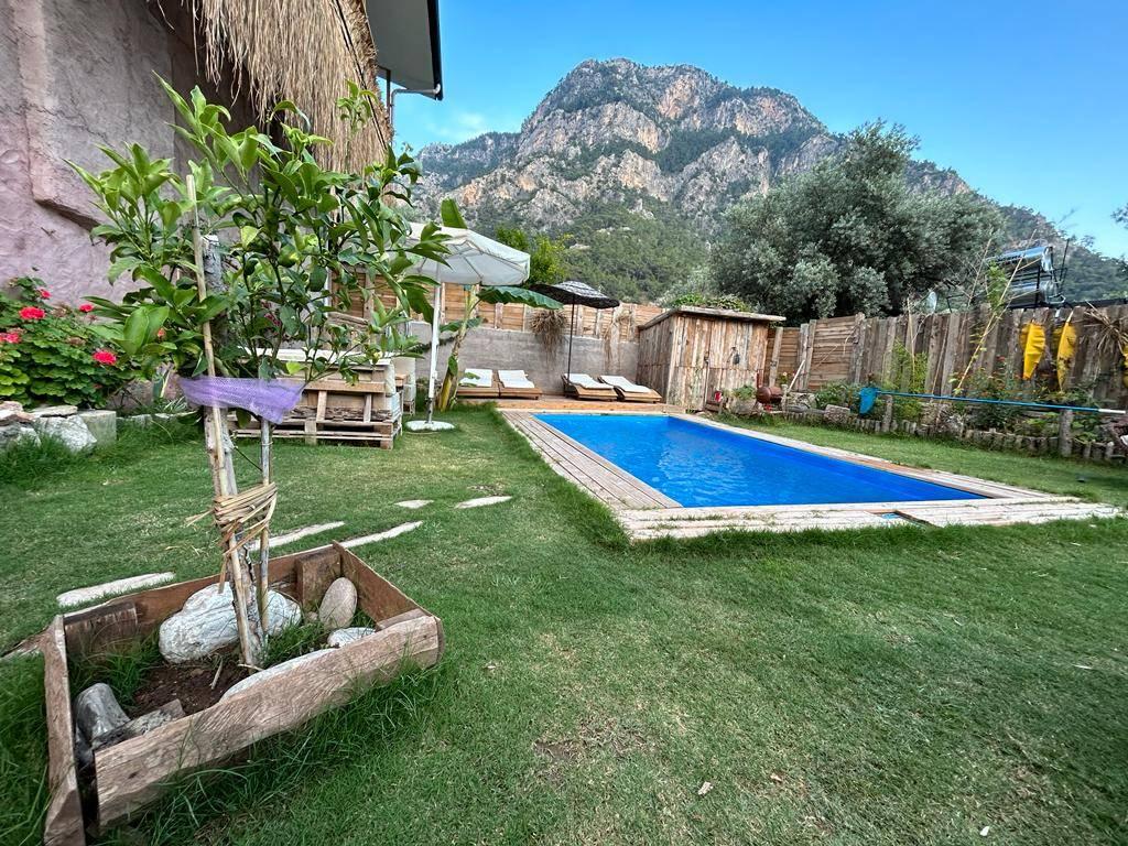 Fethiye Faralya'da Balayı Çiftlerine Uygun, Özel Havuzlu, Şık Villa-43598
