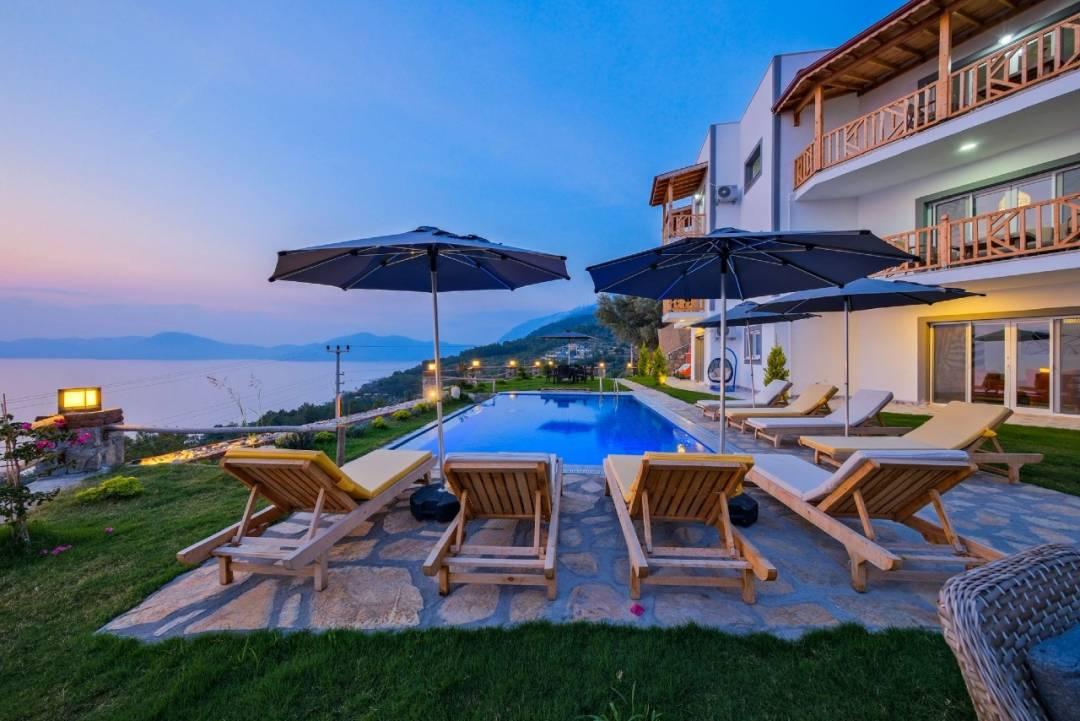 Fethiye Faralya'da Deniz Manzaralı, Sonsuzluk Havuzlu, Lüks Villa-43587