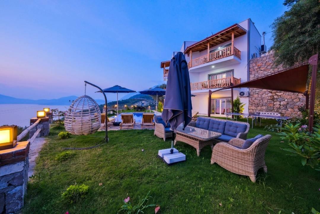 Fethiye Faralya'da Deniz Manzaralı, Sonsuzluk Havuzlu, Lüks Villa-43587