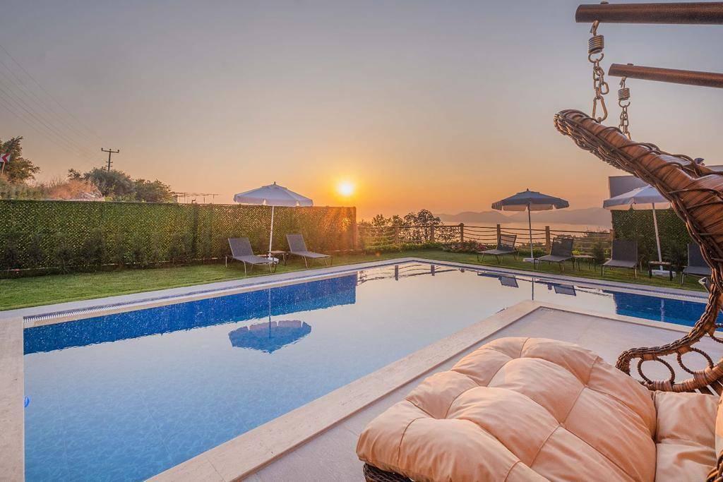 Fethiye Faralya'da Kalabalık Ailelere Uygun, Özel Havuzlu, Ferah Villa-42901