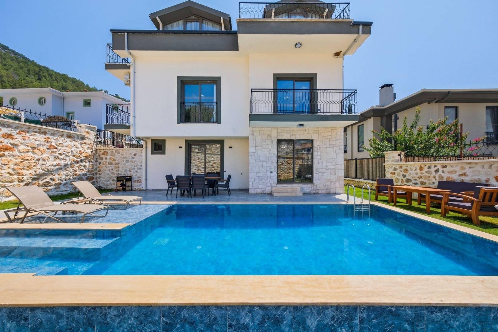 Fethiye Faralya'da Nezih Konumda, Özel Havuzlu, İkiz Villa-41532