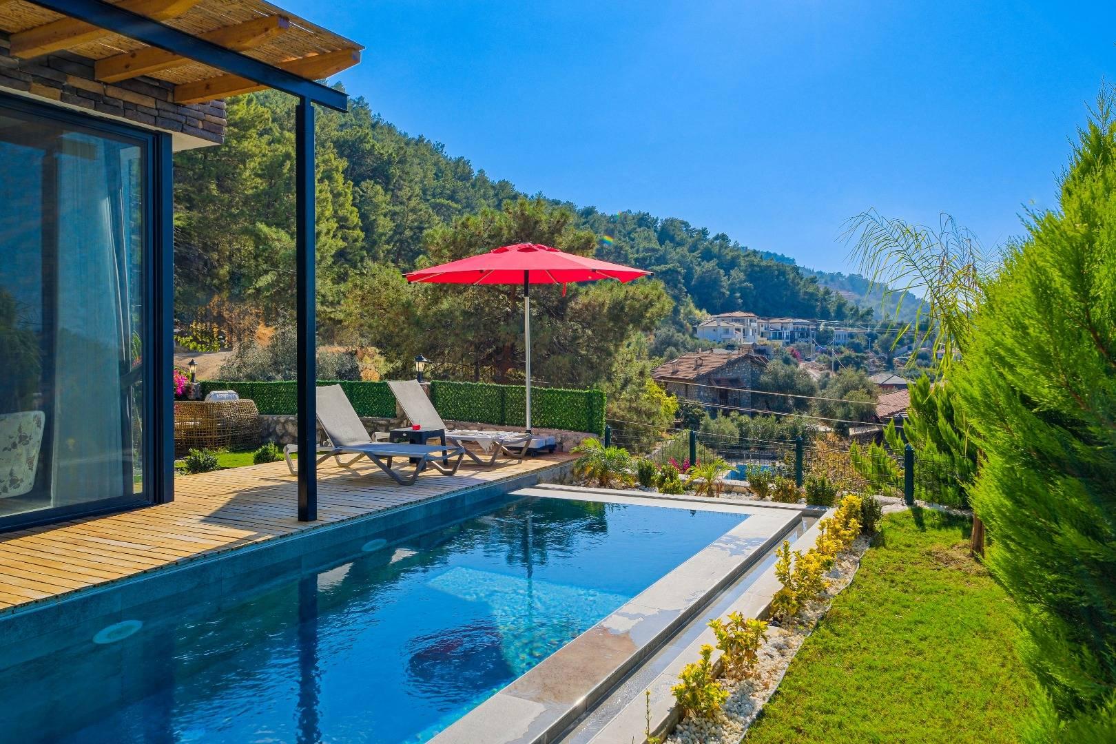 Fethiye Faralya'da Sessizlik İçerisinde, Özel Havuzlu, Şık Villa-42938