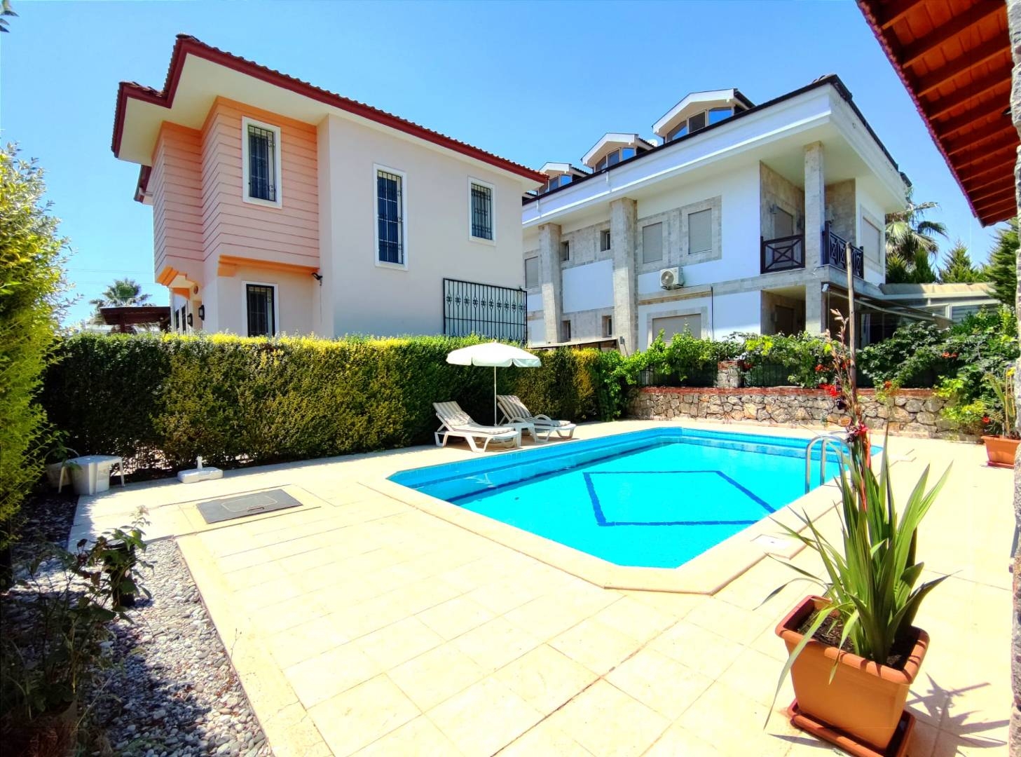 Fethiye Foça'da Geniş Ailelere Uygun, Özel Havuzlu, 6 Kişilik Villa