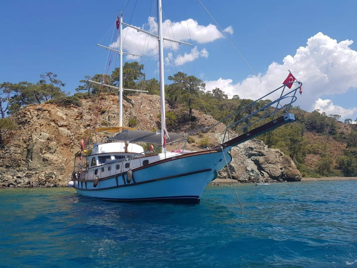 Fethiye Göcek'in Masmavi Sularında, 3 Kamaralı, Konforlu Gulet