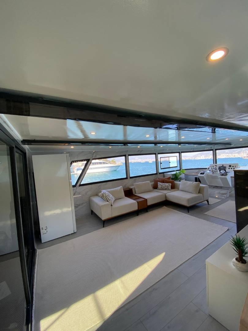 Fethiye Göcek'te Benzersiz Maviliğin İçinde, 4 Kabinli, Şık Motoryat-43927