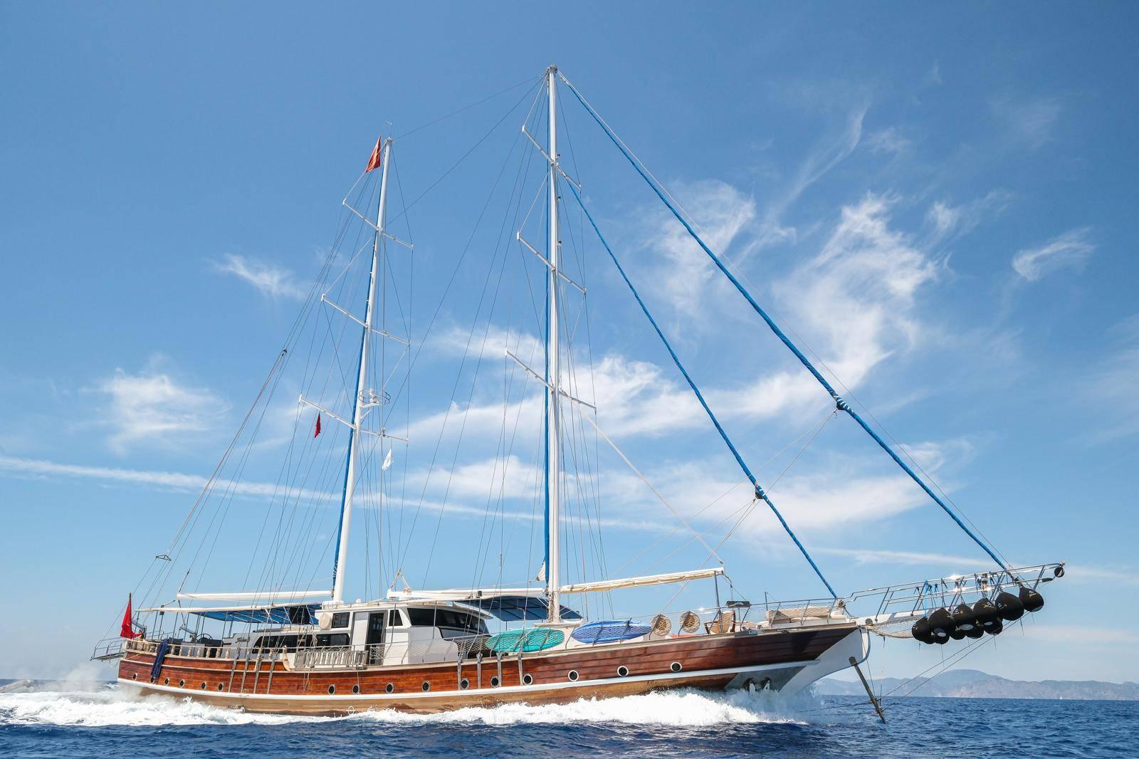 Fethiye Göcek'te Enfes Sularda, Geniş Ailelere Uygun, Lüks Gulet-43430