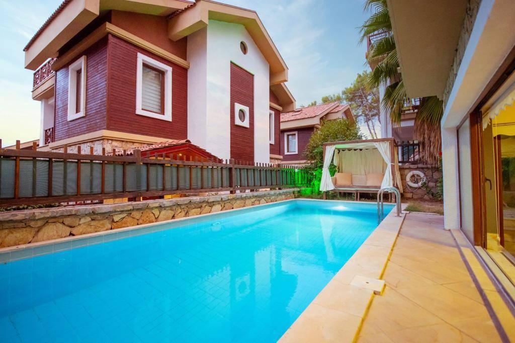 Fethiye Göcek'te Geniş Ailelere Uygun, Özel Havuzlu, 8 Kişilik Villa-41534