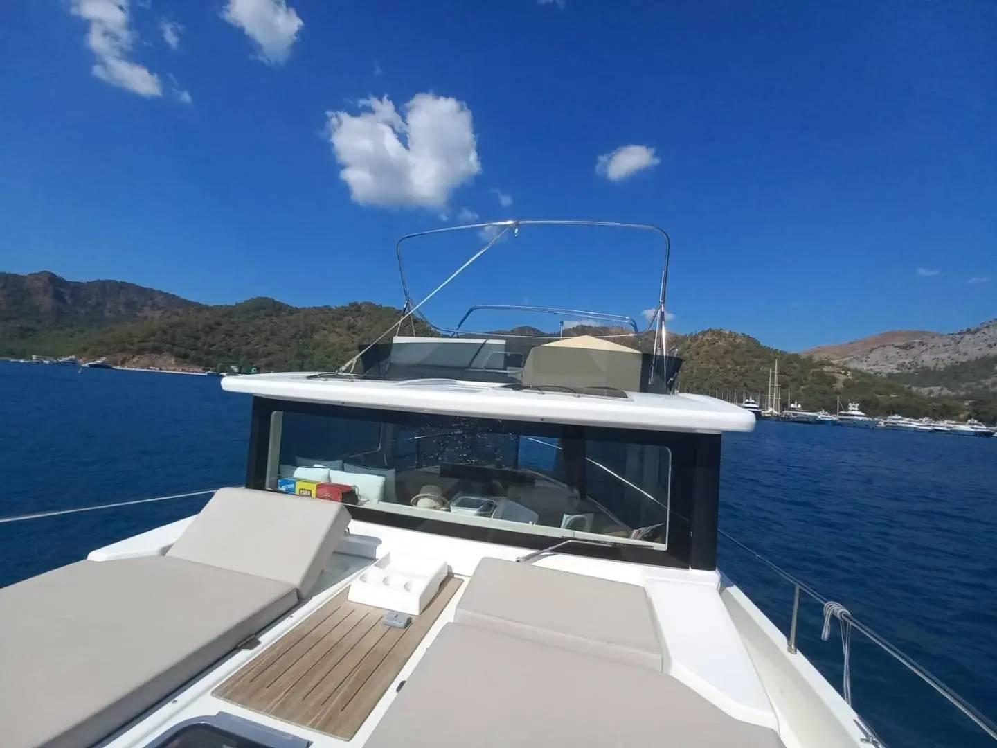 Fethiye Göcek'te Huzura Yolcululuk Sunan, 6 Kişilik, Kiralık Tekne-43040