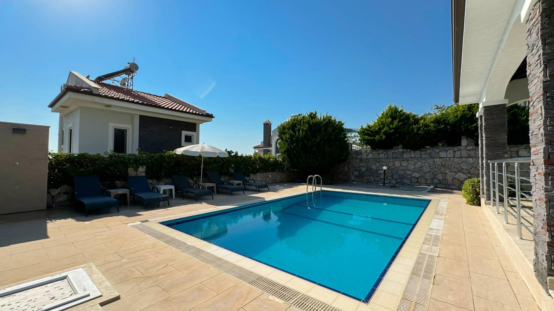 Fethiye Ölüdeniz'de Eşsiz Doğada, Özel Havuzlu, Konforlu Villa-23034