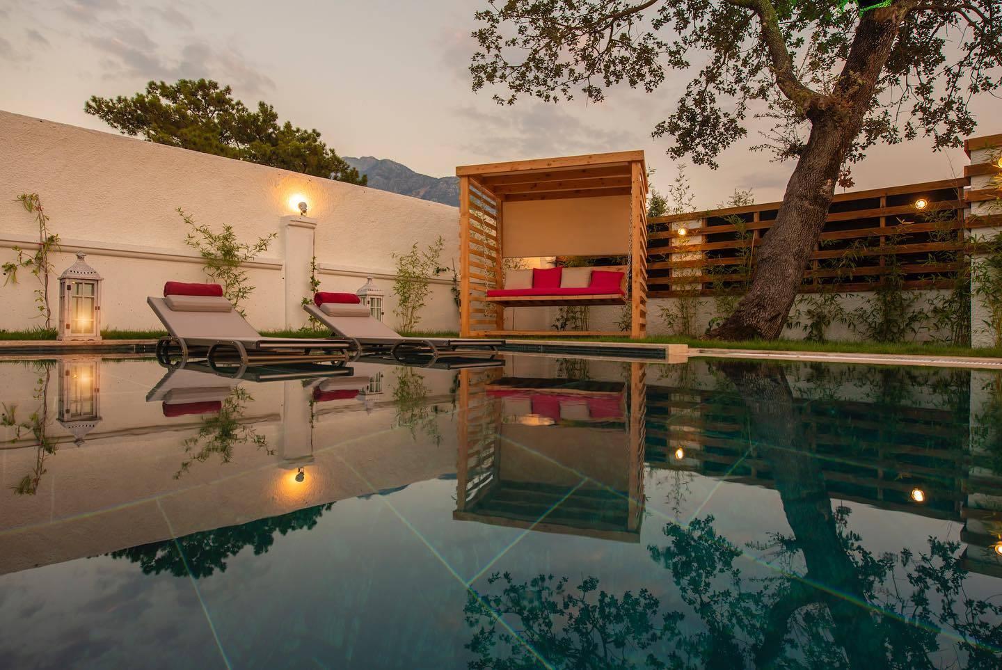 Fethiye Ölüdeniz'de Sakin Konumda, Özel Havuzlu, Modern Villa-38857