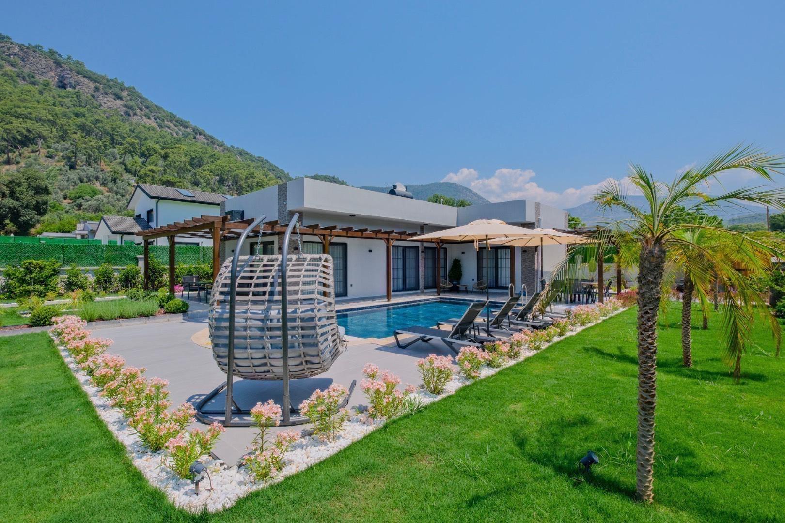 Fethiye İnlice'de Yeşillikler İçerisinde, Özel Havuzlu, Saunalı Villa-42745
