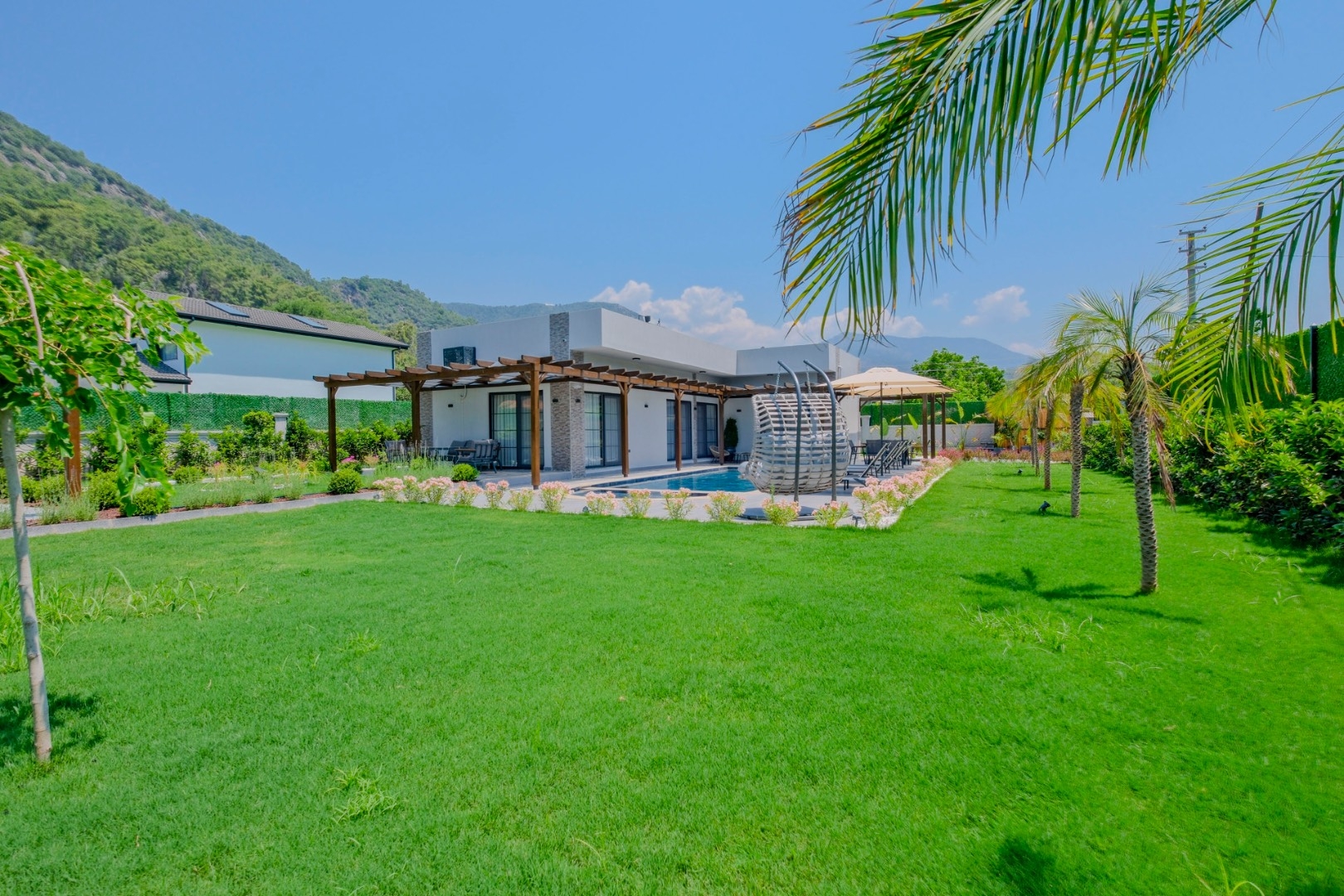 Fethiye İnlice'de Yeşillikler İçerisinde, Özel Havuzlu, Saunalı Villa