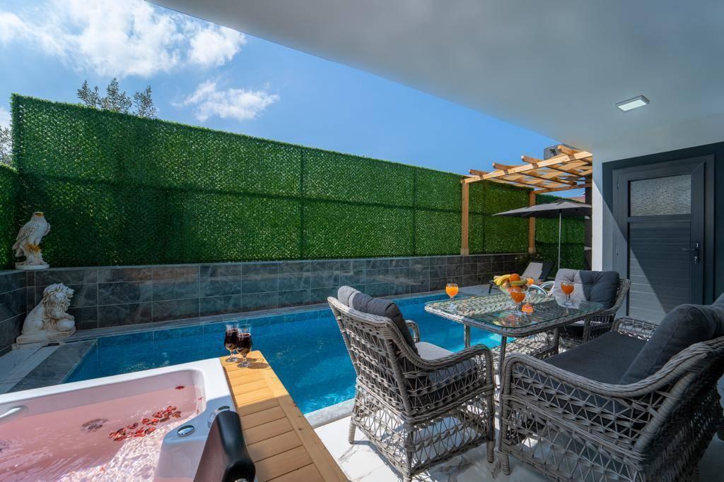 Fethiye Karaçulha'da Sakin Konumda, Özel Havuzlu, Konforlu Villa-43368