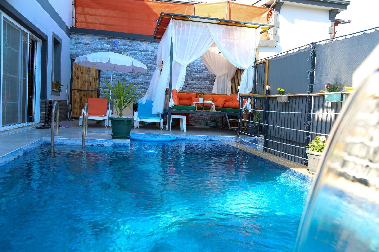 Fethiye Karaçulha'da Doğa İçerisinde, Özel Havuzlu, Konforlu Villa