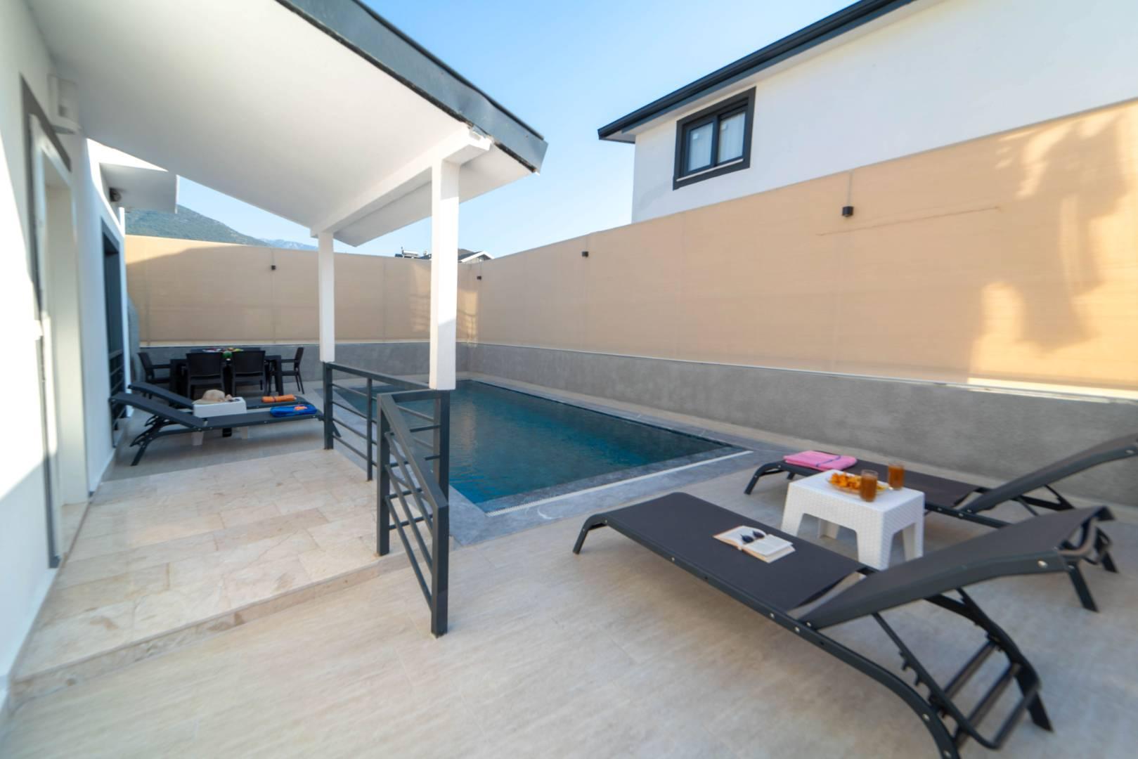 Fethiye Karaçulha'da Elverişli Konumda, Özel Havuzlu, 7 Kişilik Villa-41708