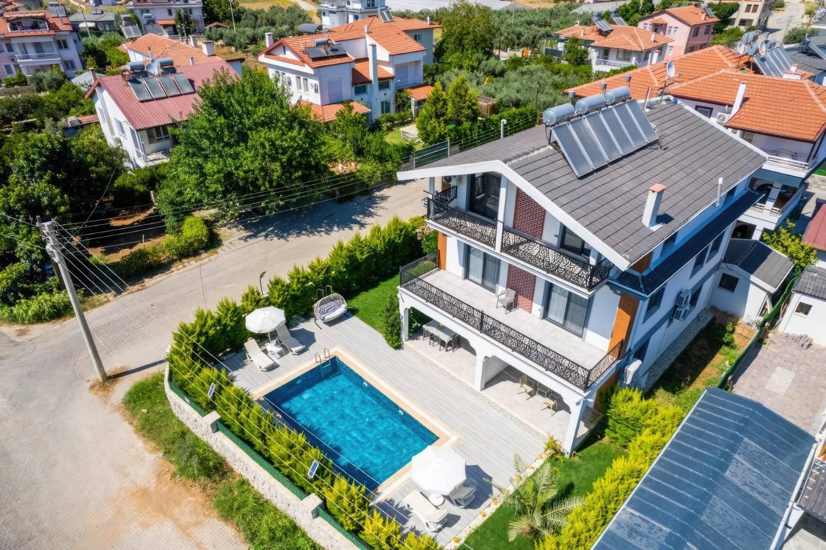 Fethiye Karaçulha'da Sessiz Doğada, Özel Havuzlu, Geniş Villa -35322