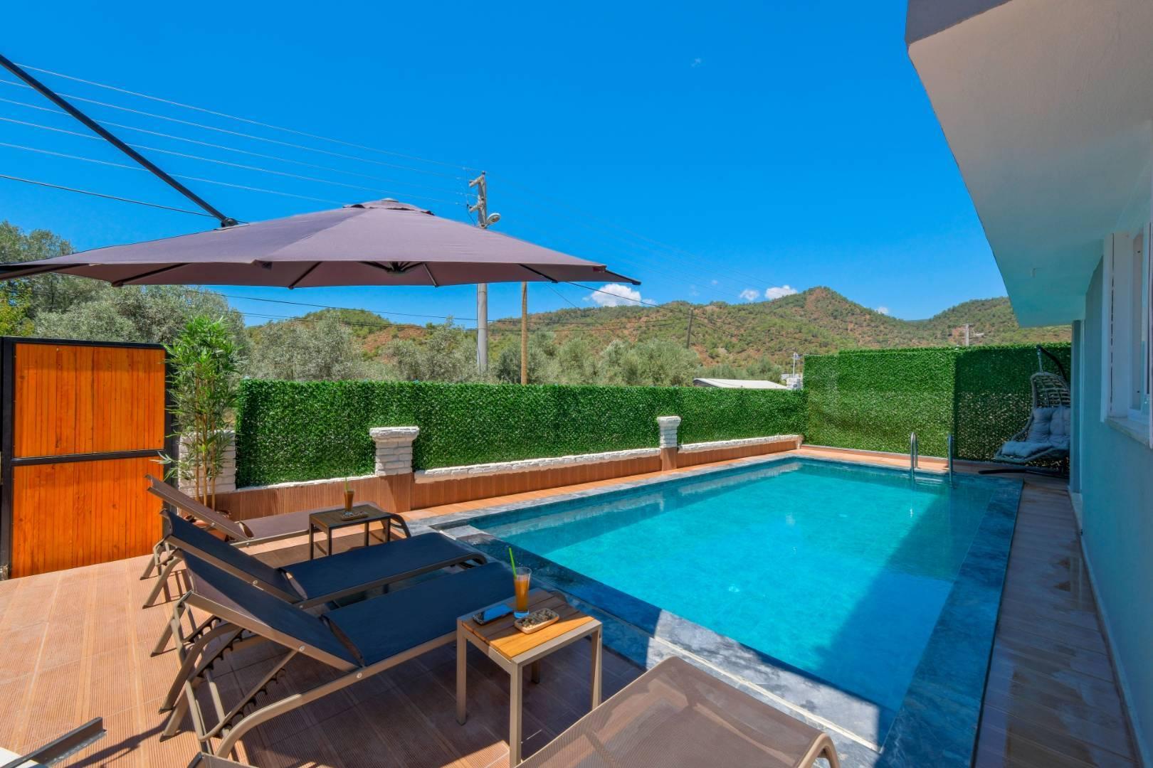 Fethiye Karagedik'te Göz Alıcı Doğada, Özel Havuzlu, Modern Villa-42337