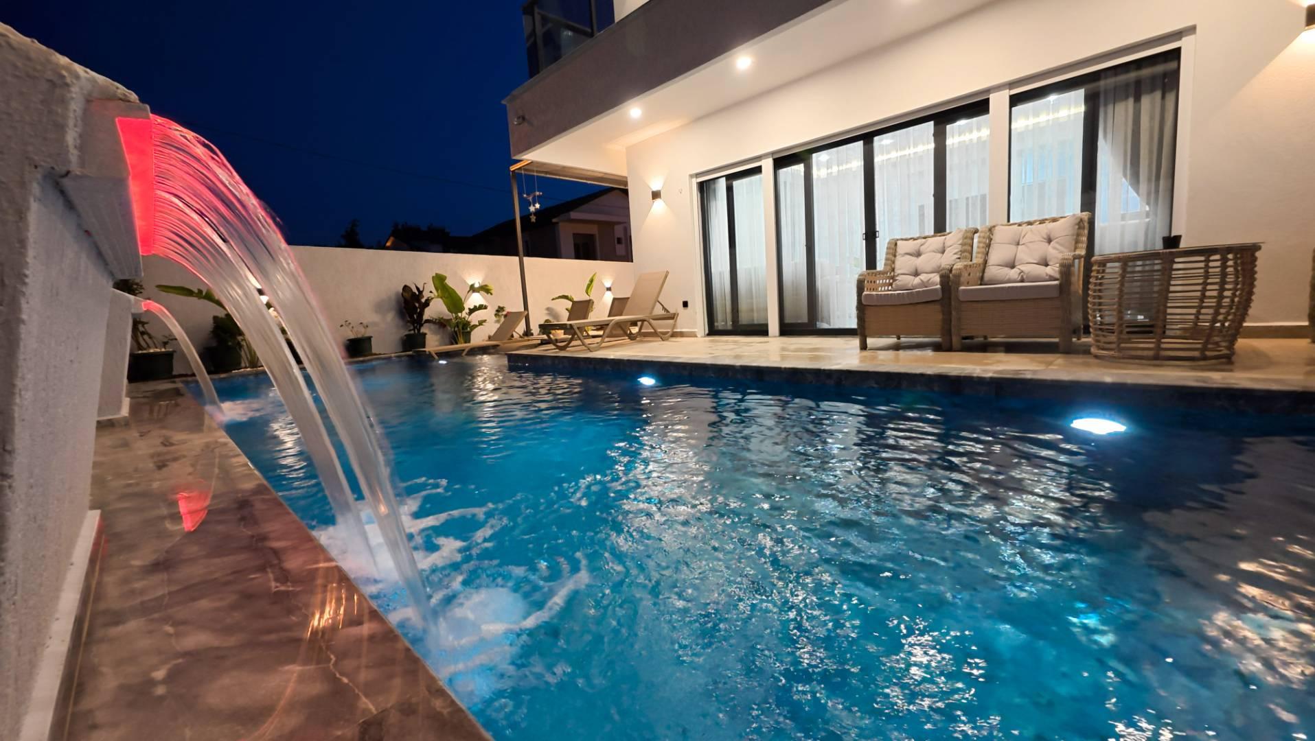 Fethiye Karagedik'te Nezih Konumda, Özel Havuzlu, Konforlu Villa-43500