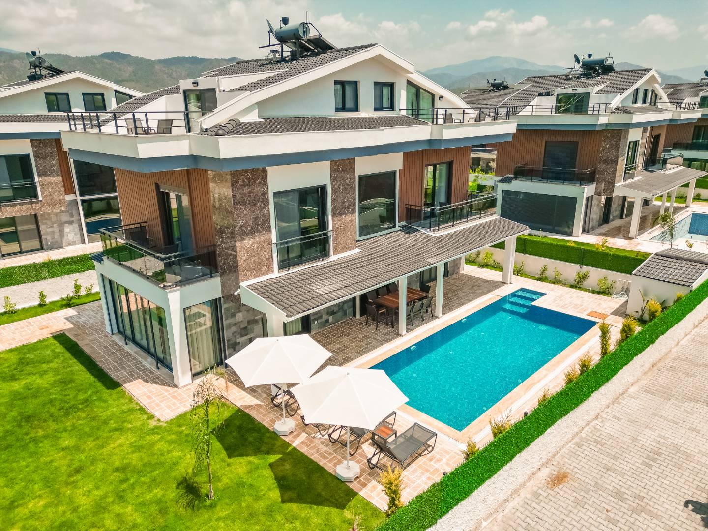 Fethiye Kargı'da Doğayla İç İçe, Bahçeli, Özel Havuzlu, Modern Villa-37247