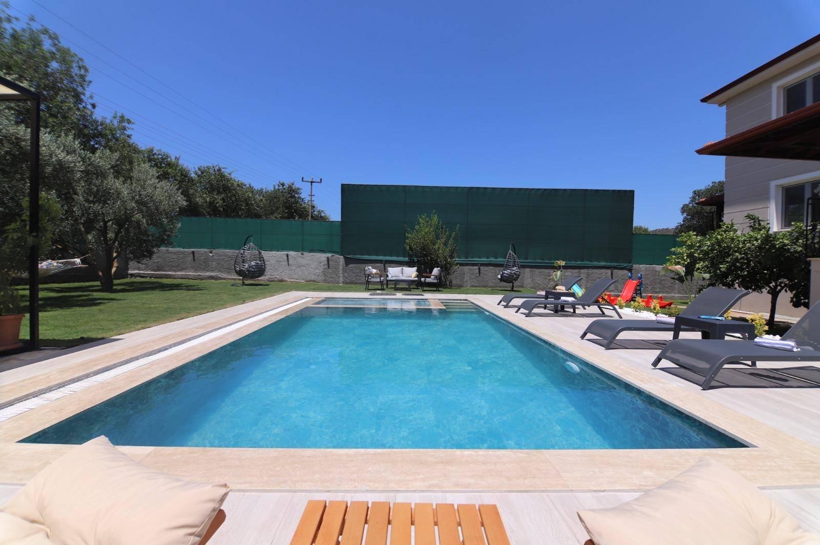 Muğla Fethiye'de Geniş Ailelere Uygun, Özel Havuzlu, Konforlu Villa-43185