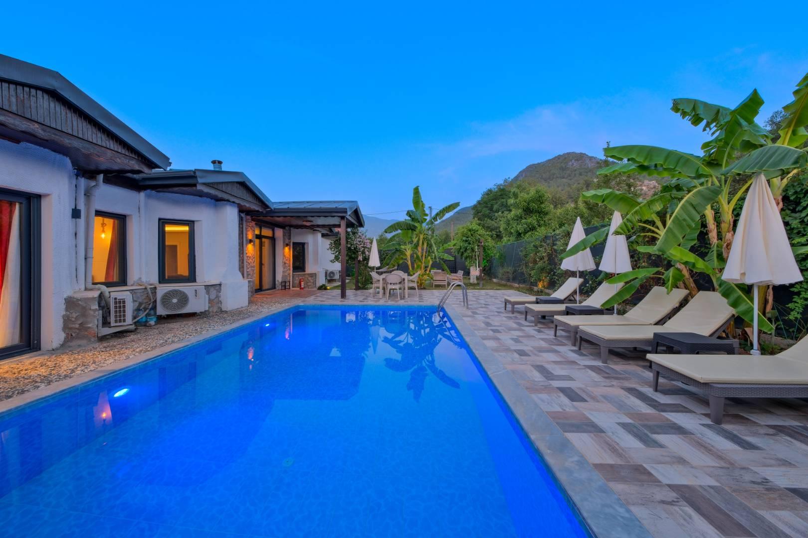 Fethiye Kayaköy'de Çekirdek Ailelere Uygun, Özel Havuzlu, Şık Villa-43075