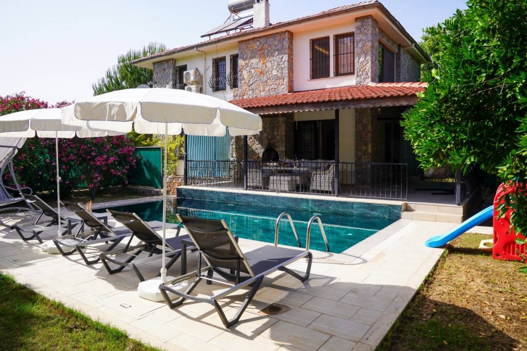 Fethiye Kayaköy'de Doğa İçerisinde, Özel Havuzlu, Tatil Villası