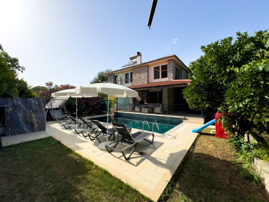 Fethiye Kayaköy'de Doğa İçerisinde, Özel Havuzlu, Tatil Villası