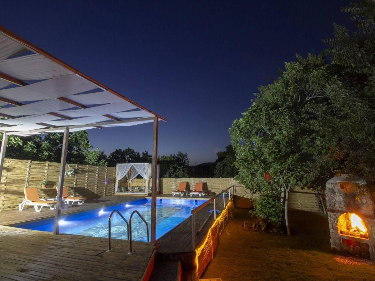 Fethiye Kayaköy'de Doğayla İç İçe, Özel Havuzlu, 2+1, Bahçeli Villa-42140