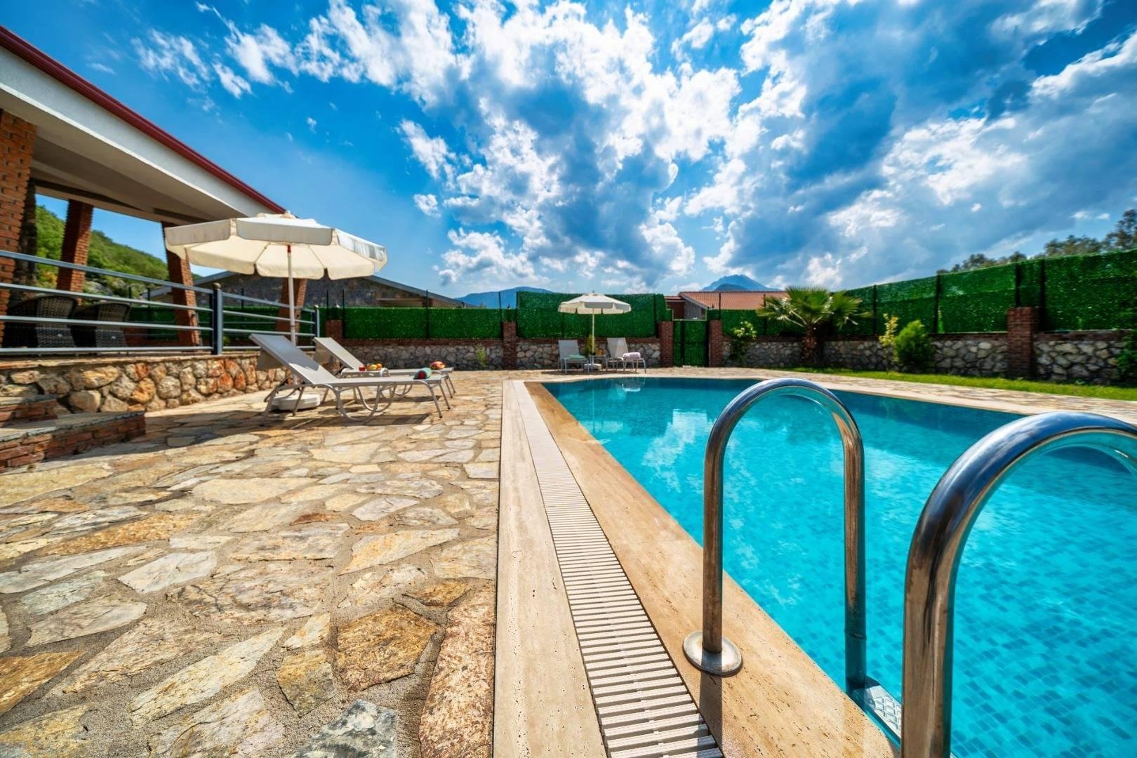 Fethiye Kayaköy'de Eşsiz Doğada, Özel Havuzlu, Kiralık Lüks Villa-21049