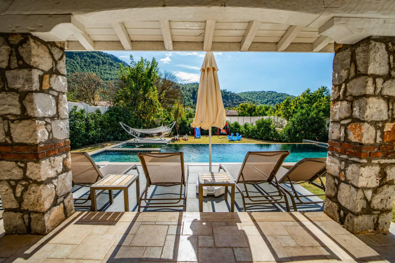Fethiye Kayaköy'de Geniş Bahçe İçerisinde, Özel Havuzlu, Taş Villa-42183
