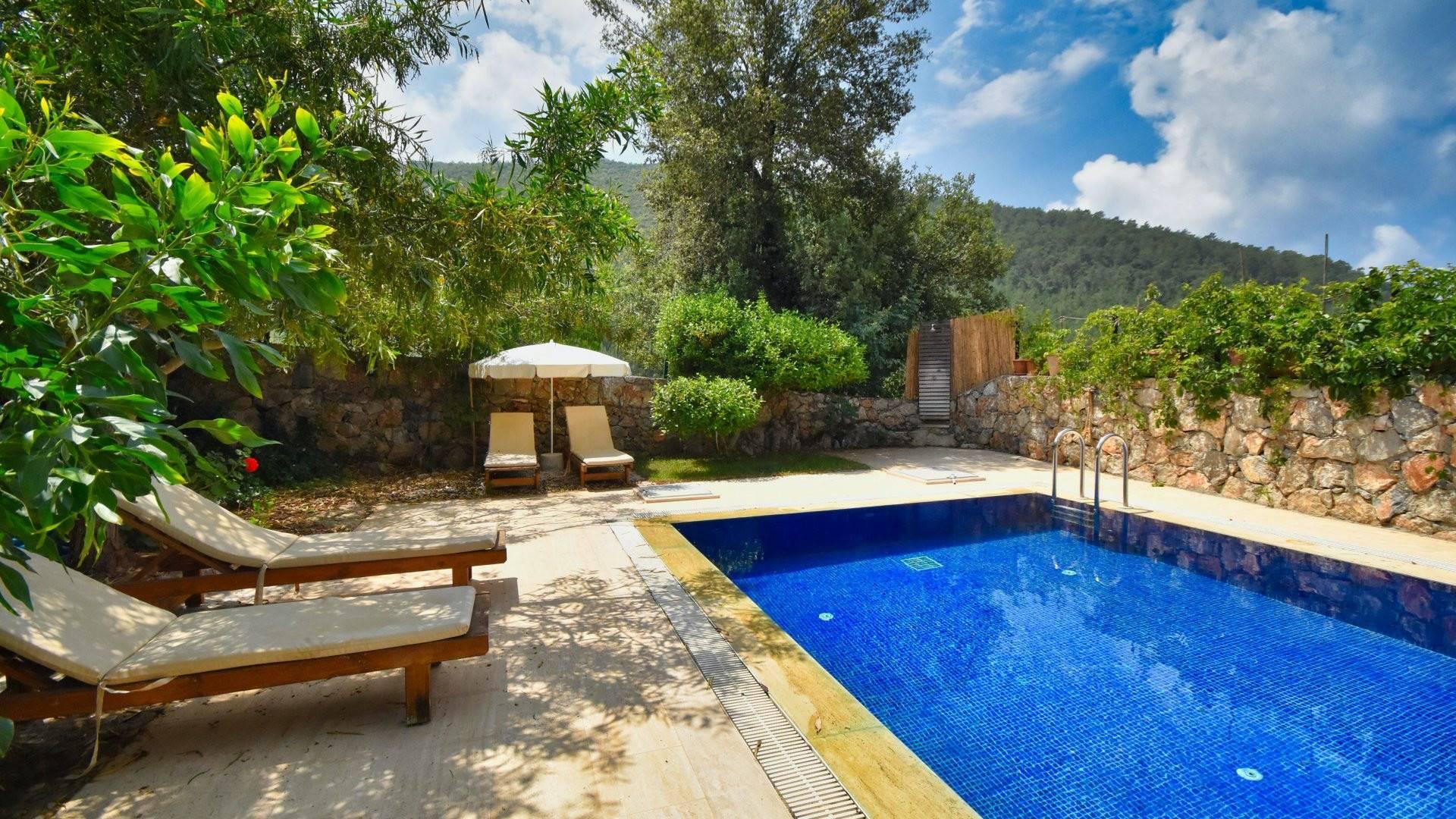 Fethiye Kayaköy'de Geniş Bahçeli, Özel Havuzlu, Kiralık Villa-41527