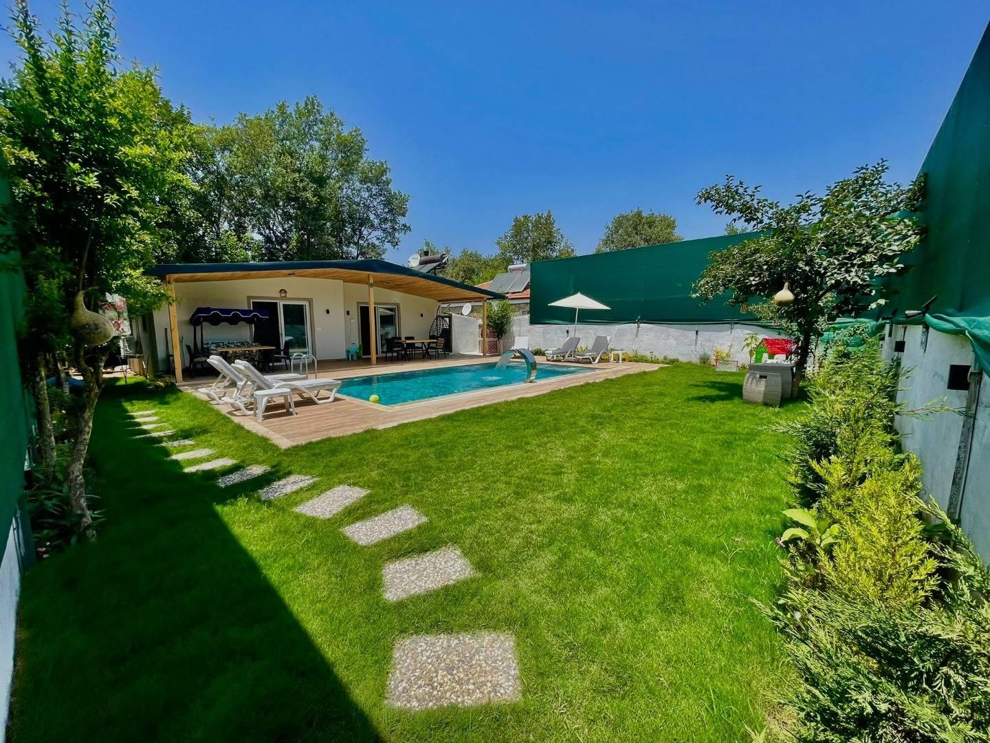 Fethiye Kayaköy'de Geniş Bahçeli, Özel Havuzlu, Konforlu Villa-40680