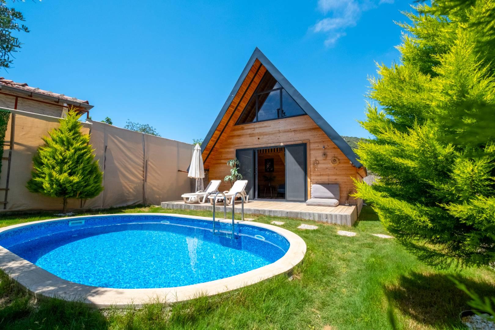 Fethiye Kayaköy'de Huzurlu Doğada, Özel Havuzlu, 4 Kişilik Bungalov-33847