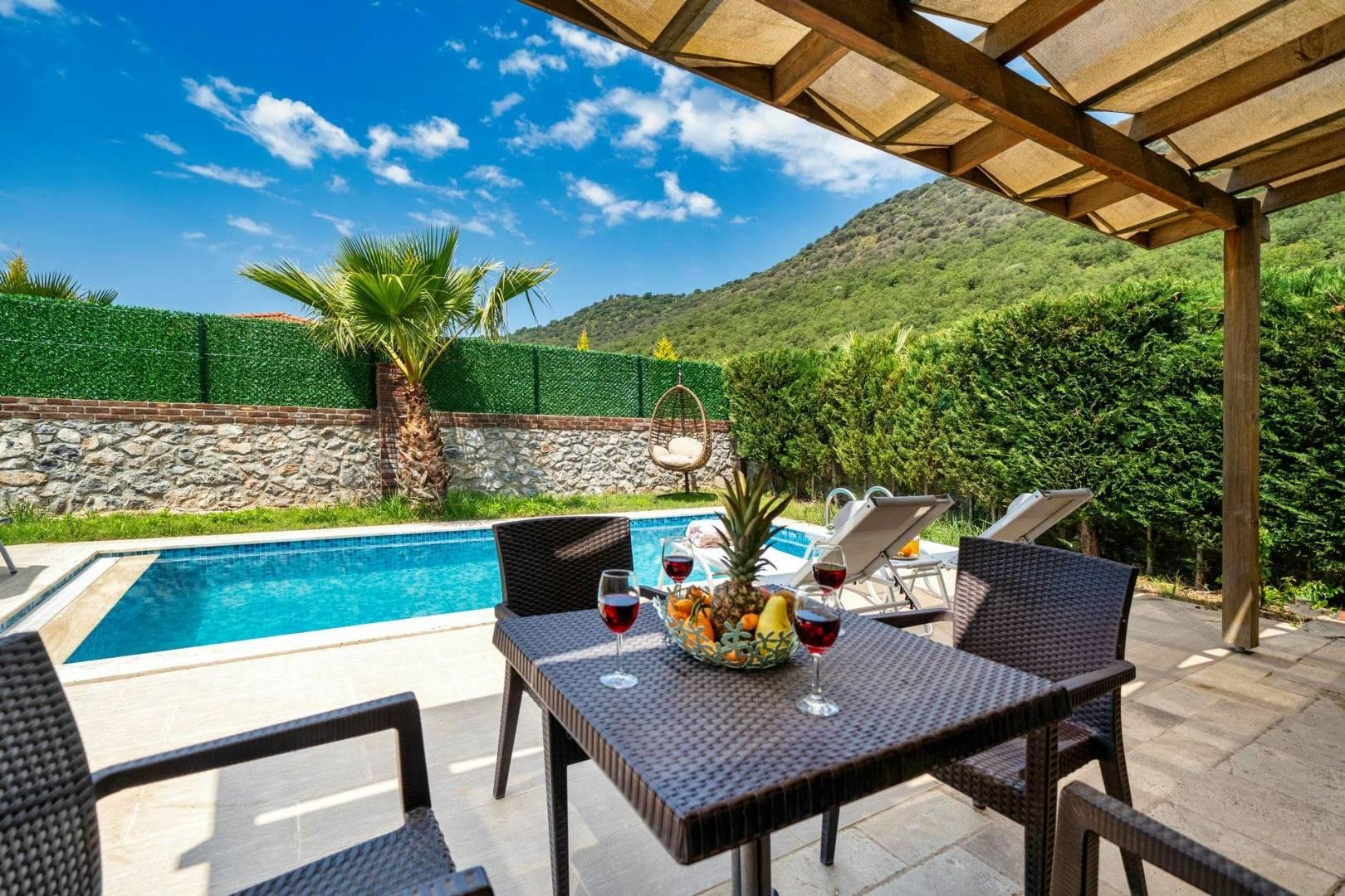 Fethiye Kayaköy'de Muhteşem Doğada, Özel Havuzlu, Konforlu Şık Villa-21038