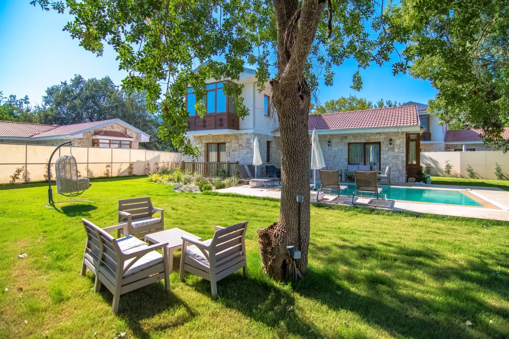 Fethiye Kayaköy'de Otantik Tasarımlı, Özel Havuzlu, Bahçeli Villa