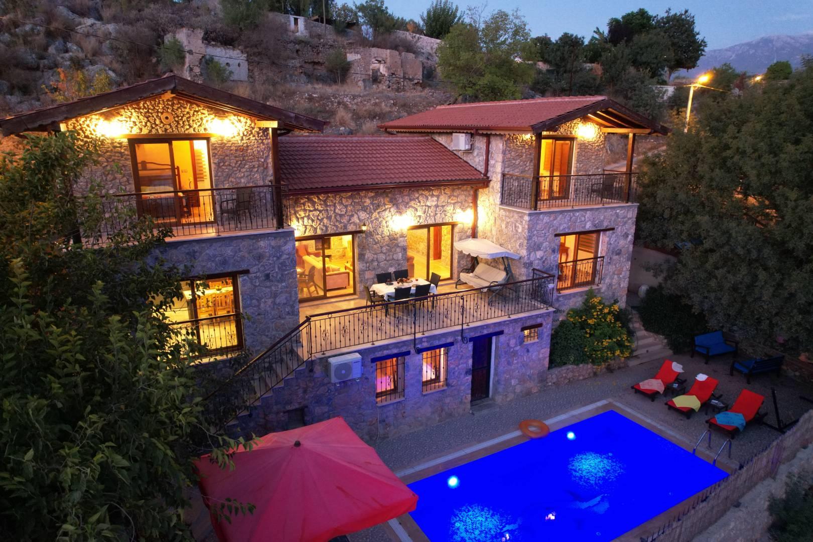 Fethiye Kayaköy'de Sakin Konumda, Özel Havuzlu, Jakuzili, Taş Villa-42661